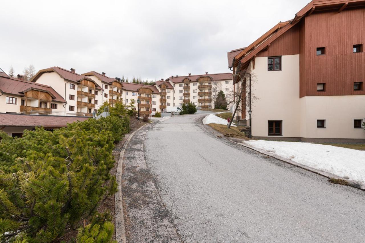 Ferienapartment Kanzelhoehe An Der Skipiste Kanzelhohe Bagian luar foto